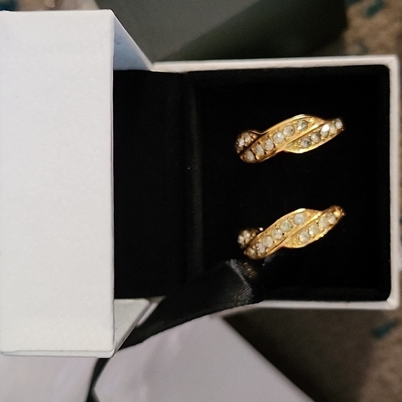 Vintage Givenchy Polished Gold- Plated Clear Crystal Earrings - Picture 8 of 8